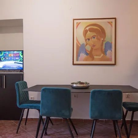 Lägenhet Stones I Sutivan